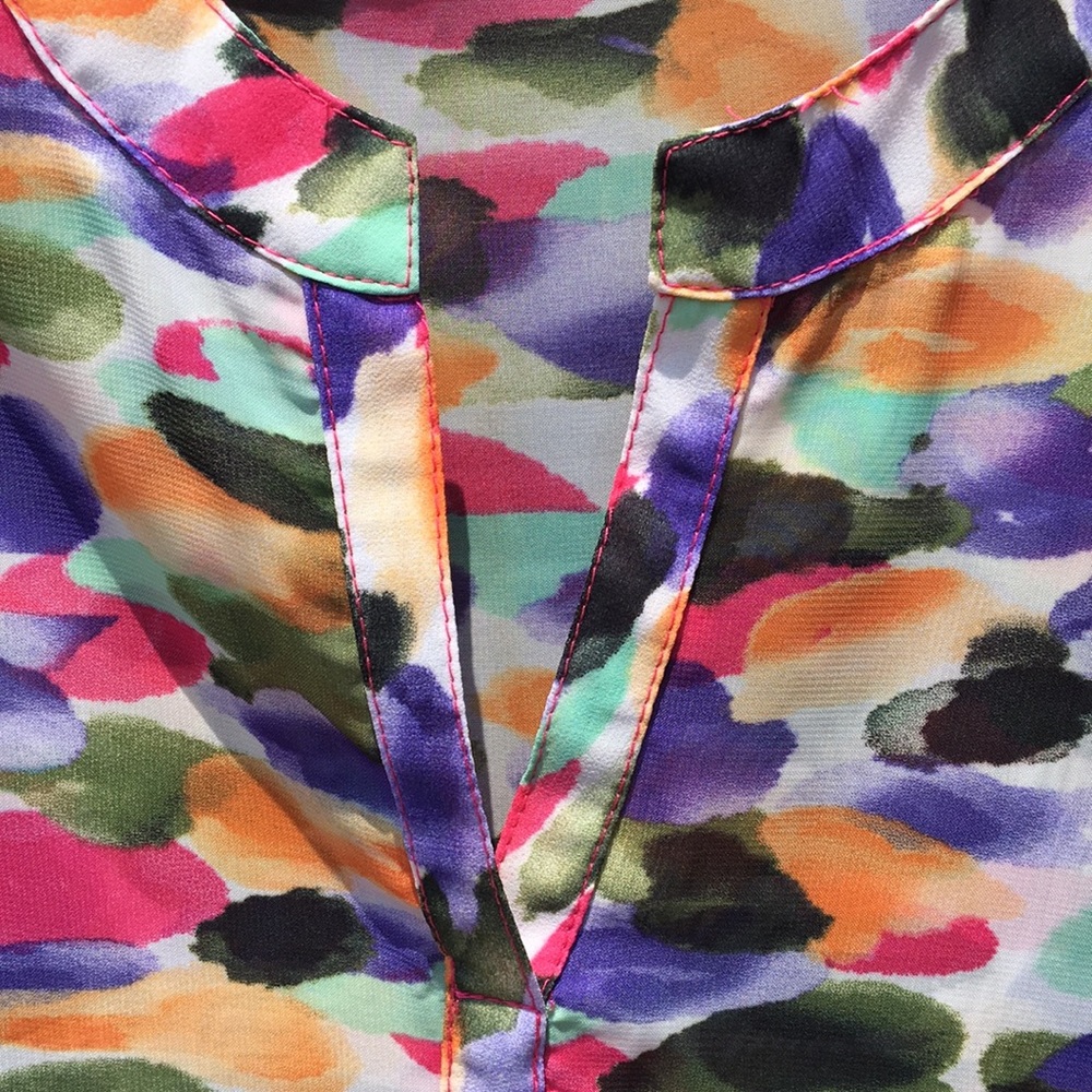 Sheer tunic - Picture 4 of 4